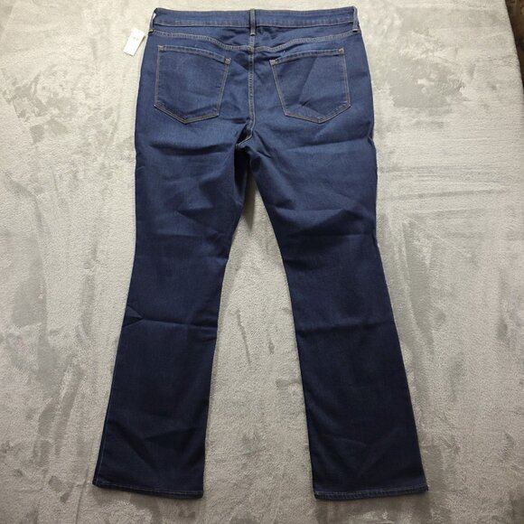 Old Navy Women's Mid-Rise Kicker Boot-Cut Blue Jeans Size 18 Dark Wash NWT - Picture 2 of 11